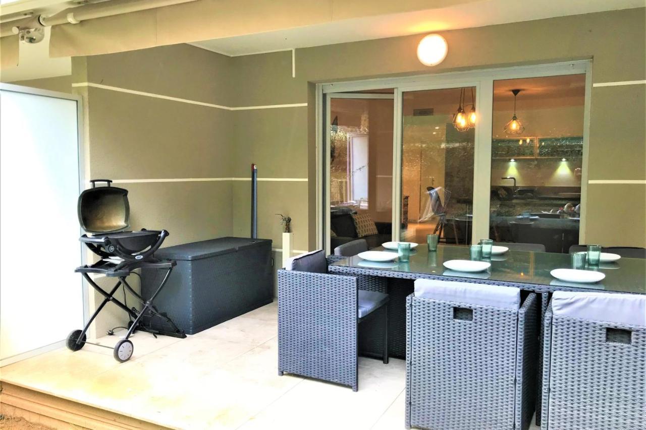 Centre Juan Les Pins 1 Bedroom With Ac, Swimming Pool And Parking Buitenkant foto