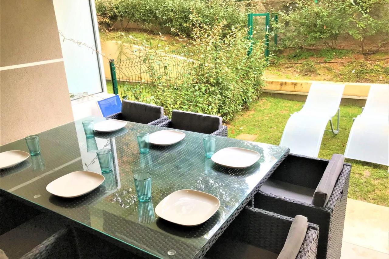 Centre Juan Les Pins 1 Bedroom With Ac, Swimming Pool And Parking Buitenkant foto