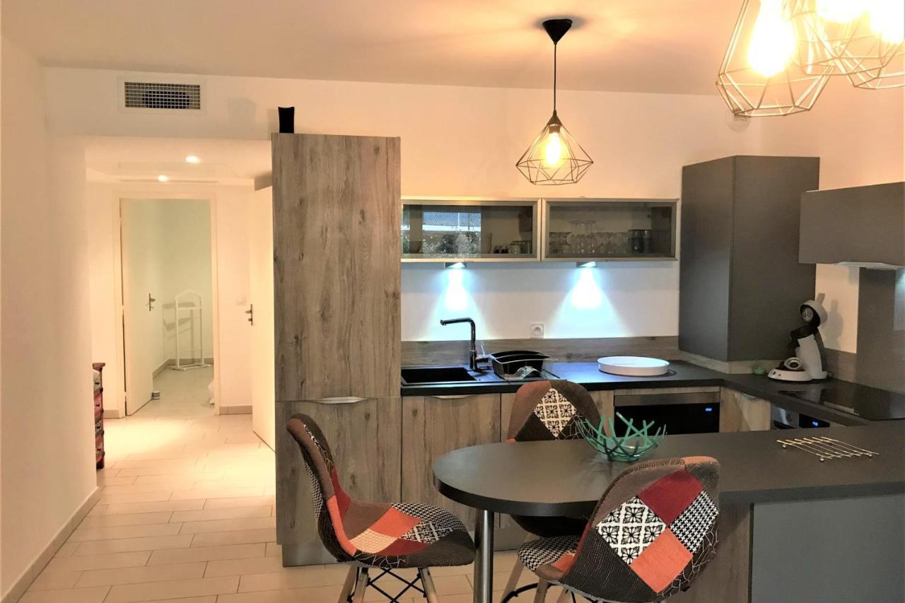 Centre Juan Les Pins 1 Bedroom With Ac, Swimming Pool And Parking Buitenkant foto
