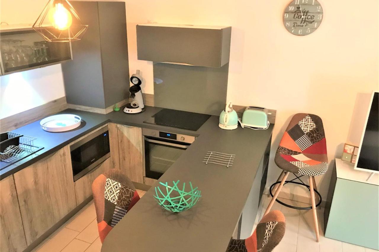 Centre Juan Les Pins 1 Bedroom With Ac, Swimming Pool And Parking Buitenkant foto